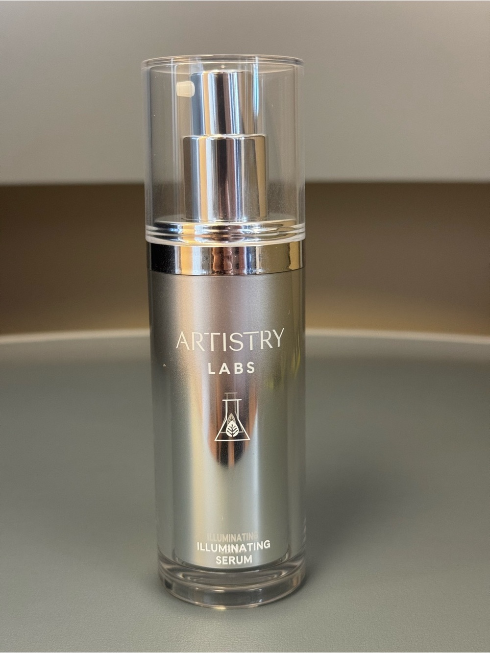 Artistry Labs Illuminating Serum - Metallic Silver Bottle